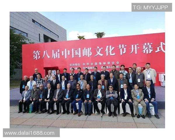 聚焦足球球星签名公司探索体育商业与粉丝文化融合路径