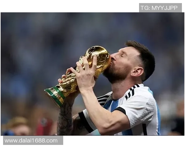 历史上最耀眼的足球巨星:从贝利到梅西的传奇征程与时代变迁